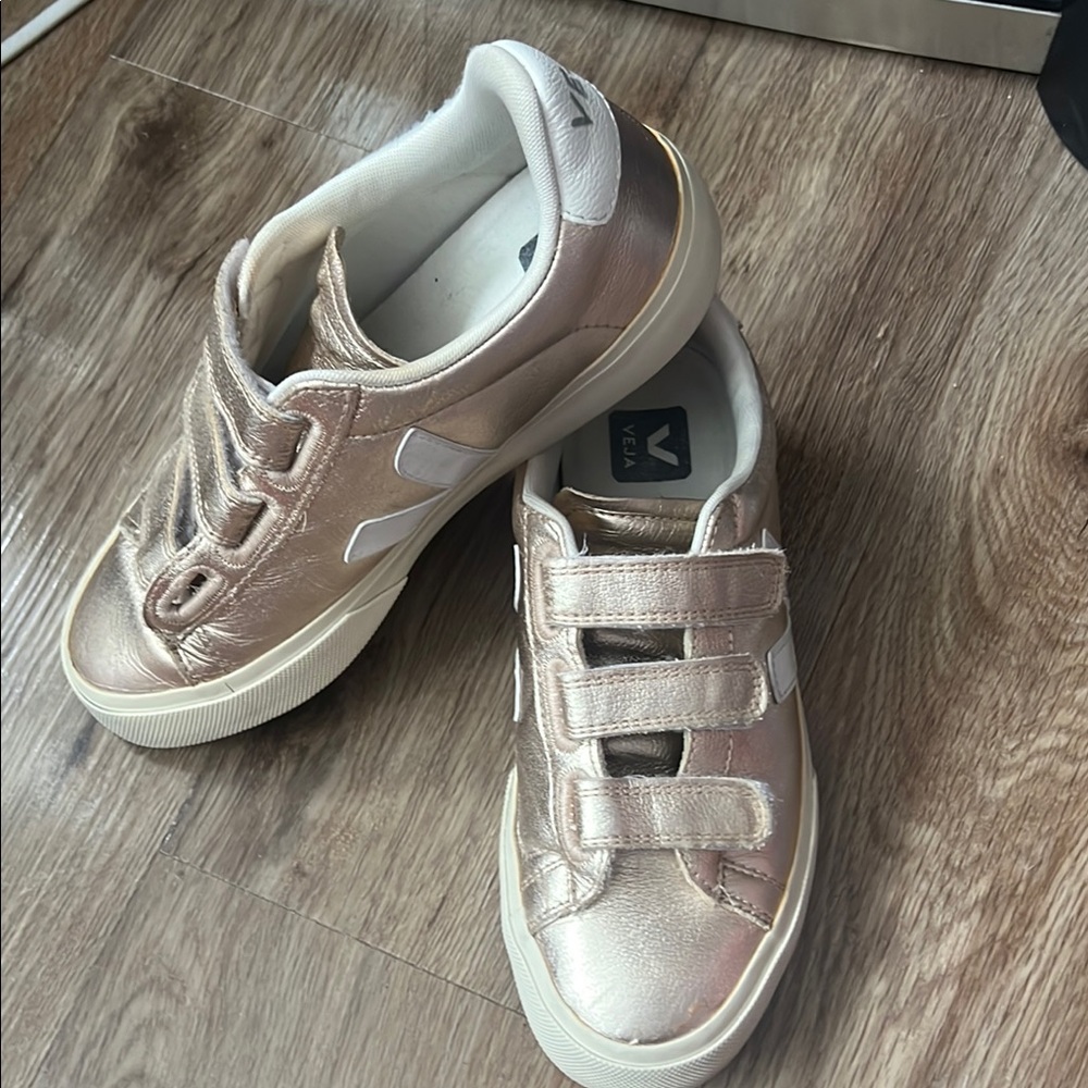 Veja Metallic Sneakers